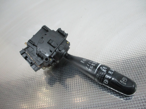 Conjunto / manetes de luzes e limpa vidros TOYOTA Corolla Hatchback (_E12_) Imagem-1