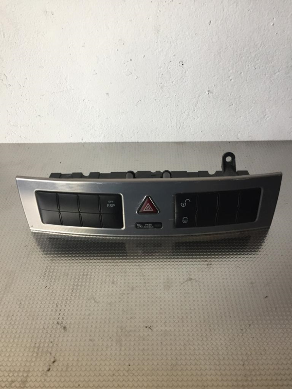 Interruptor / Botao MERCEDES-BENZ Classe C (W203)