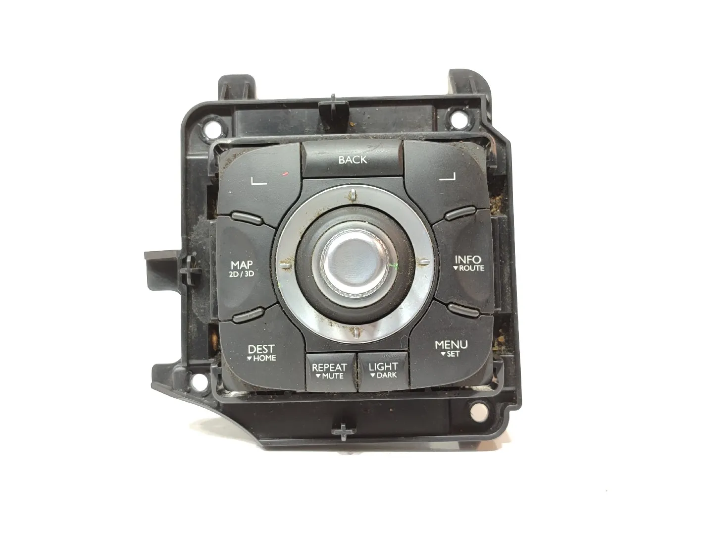 27 - Comando do rádio RENAULT Megane III (BZ0_)