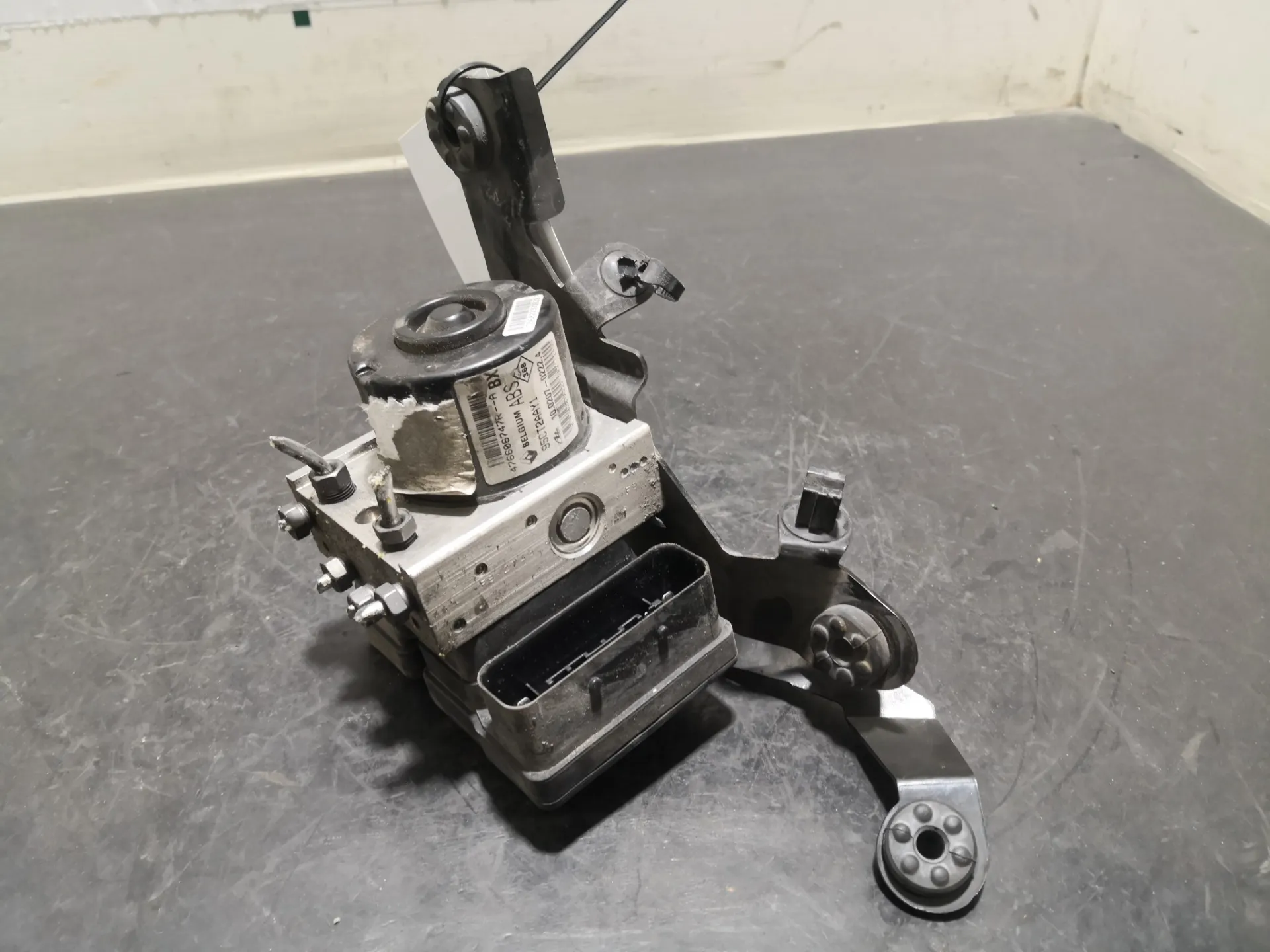 64 - ABS RENAULT Megane III (BZ0_)