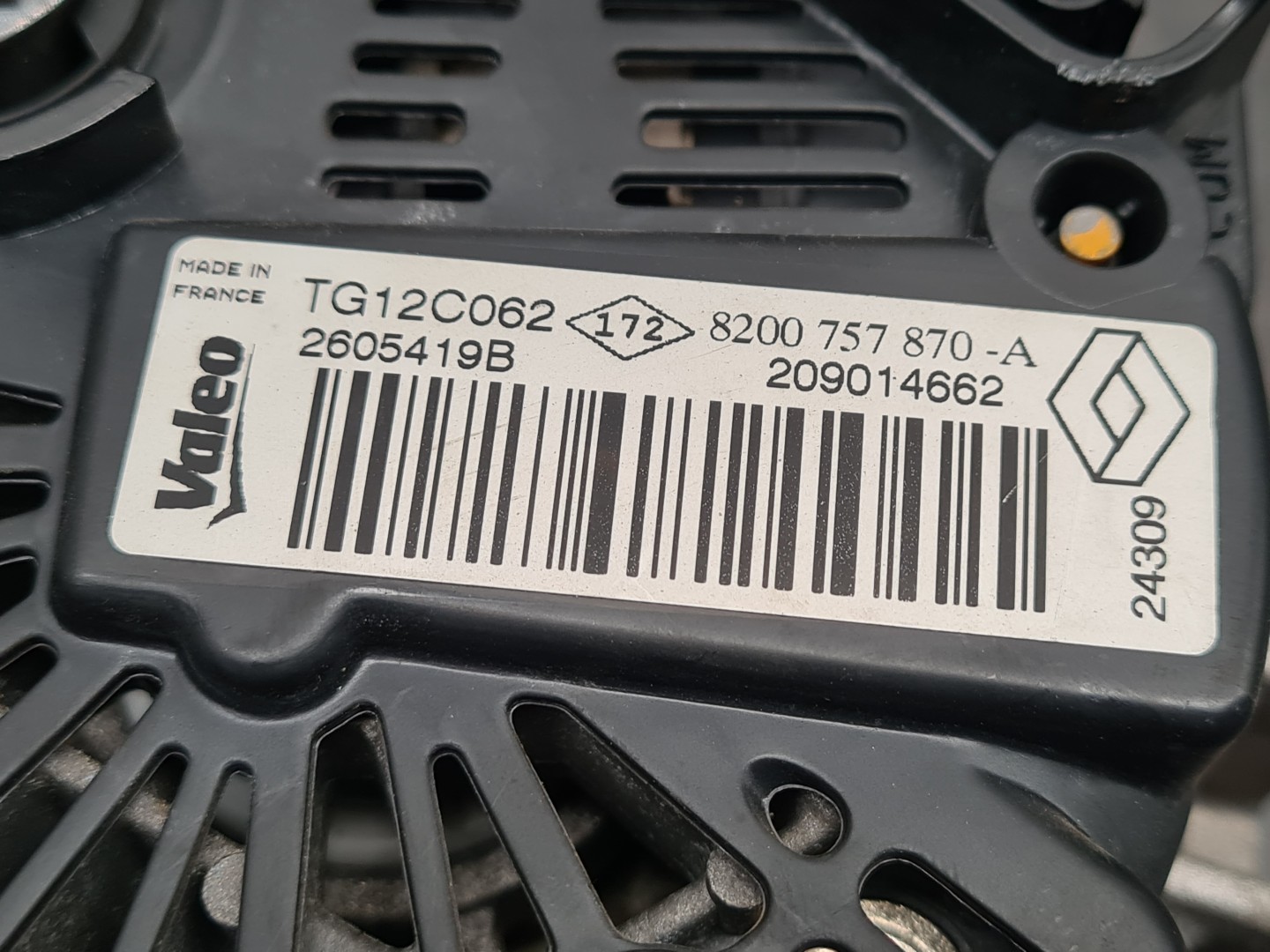 Alternador RENAULT Megane III Coupé (DZ0/1_) Imagem-3