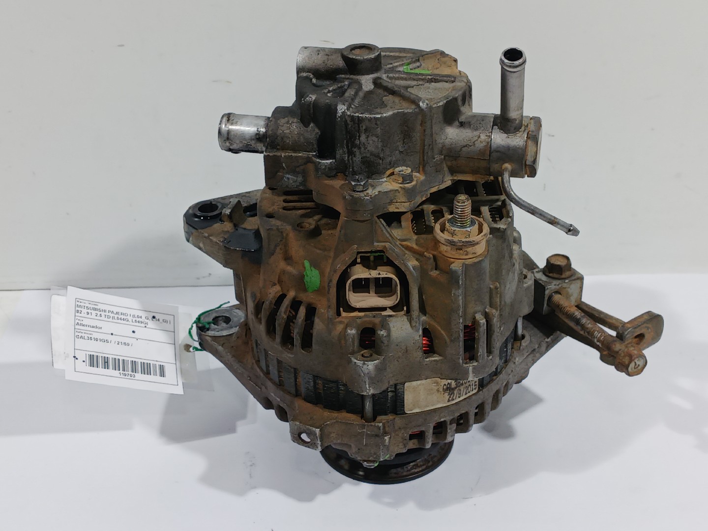 Alternador MITSUBISHI Pajero I (L04_G, L14_G) Imagem-1