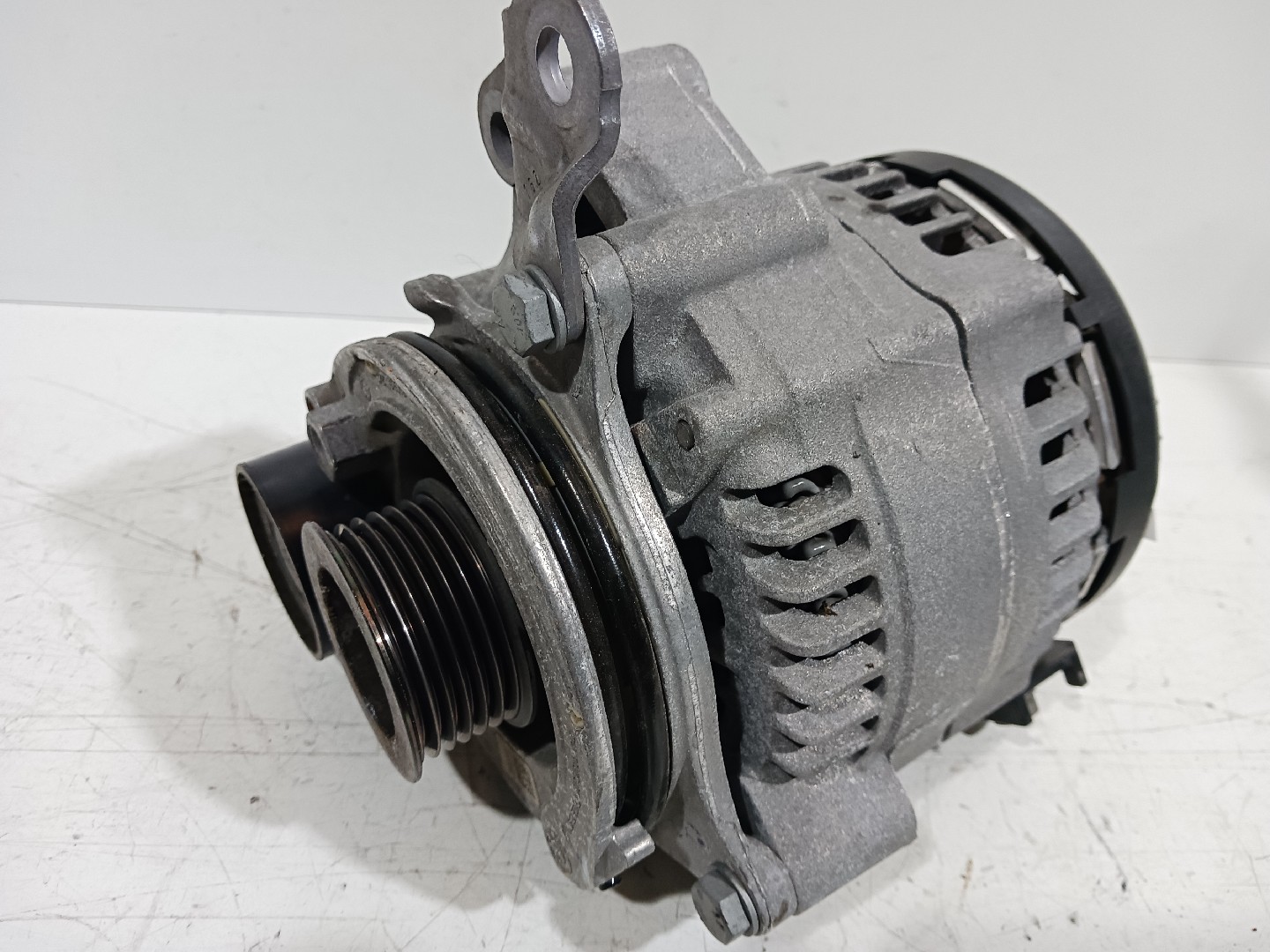 Alternator BMW 1 (F20) Imagem-2