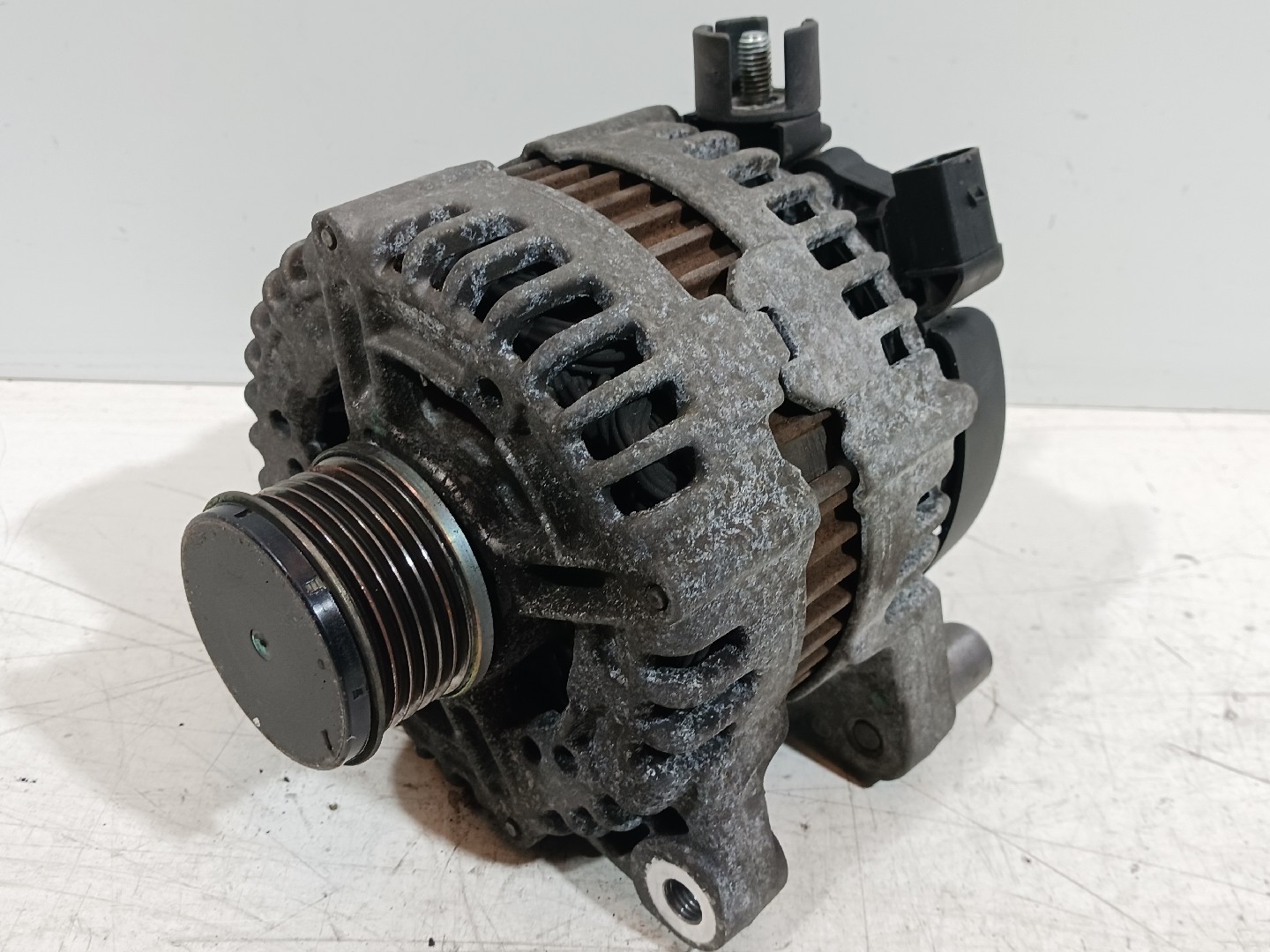 Alternador FORD S-Max (WA6)