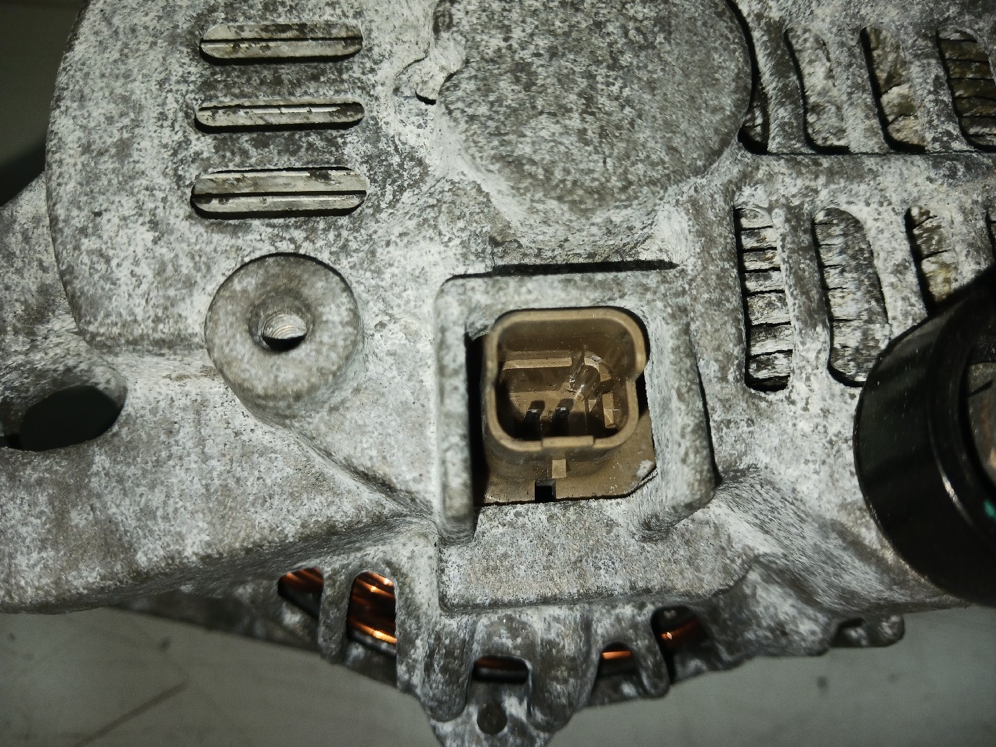 Alternador RENAULT Clio II (BB0/1/2_, CB0/1/2_) Imagem-2