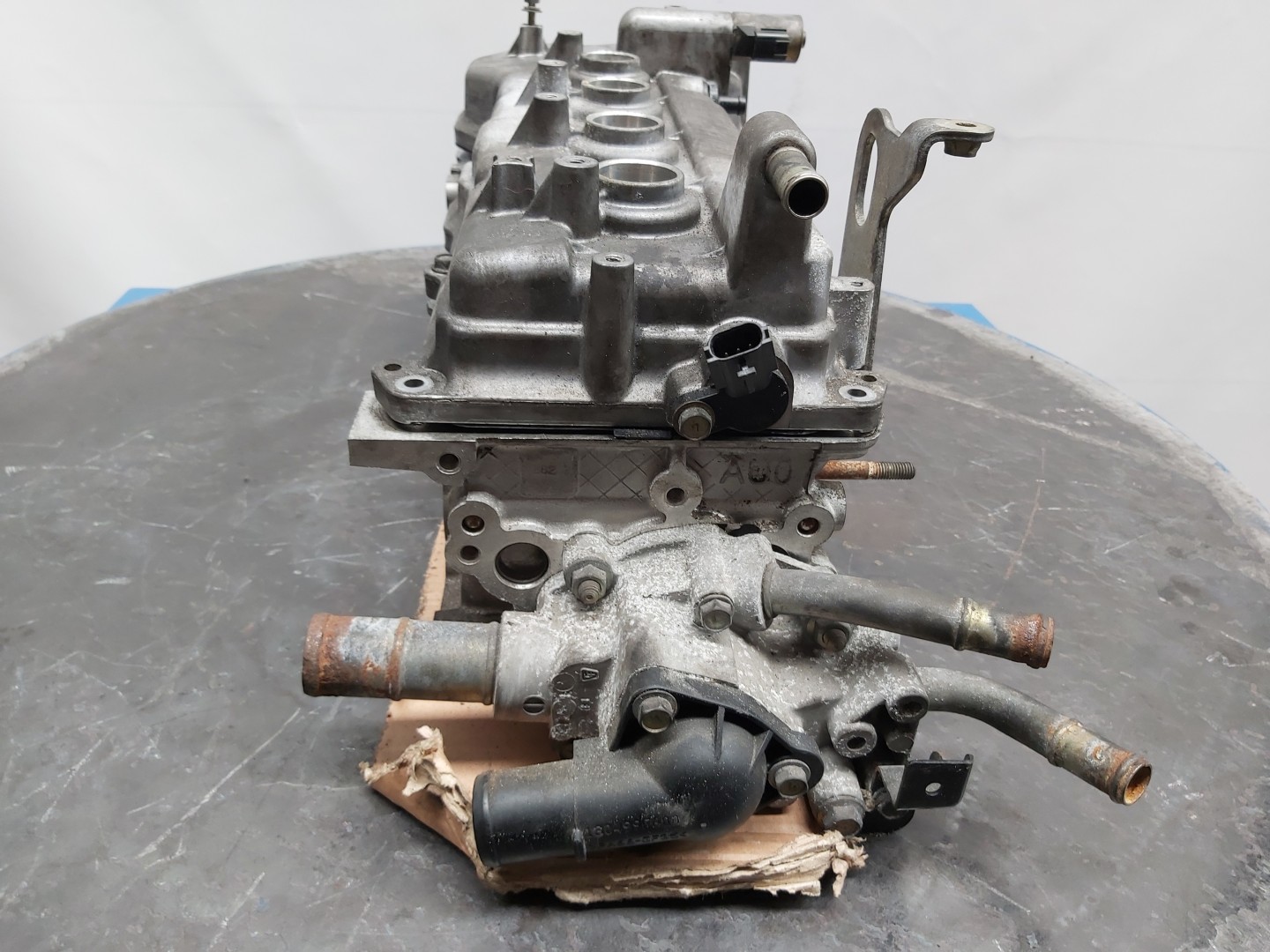 Cylinder head NISSAN Primera Sedan (P12) Imagem-4