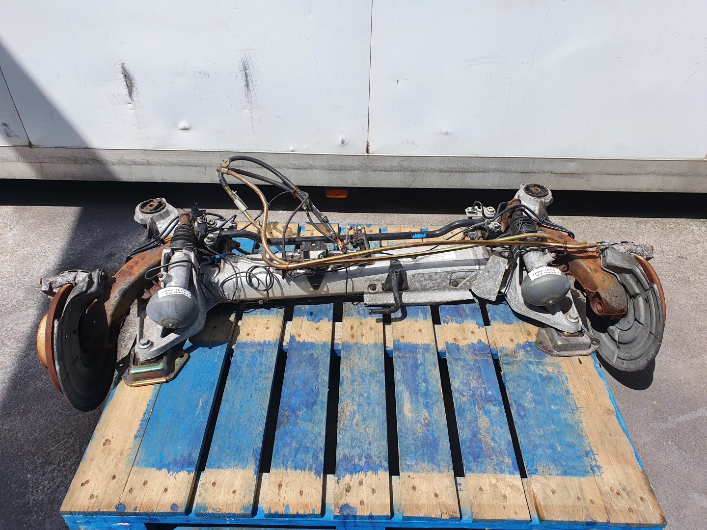 Essieu arrière à disques CITROËN C5 II (RC_)