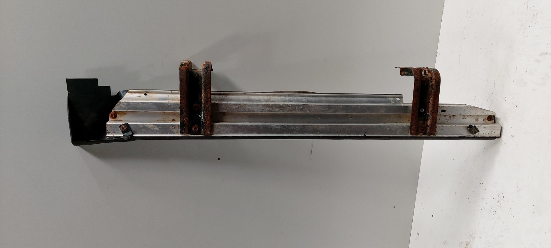 Marchepied NISSAN Patrol GR V Wagon (Y61) Imagem-4