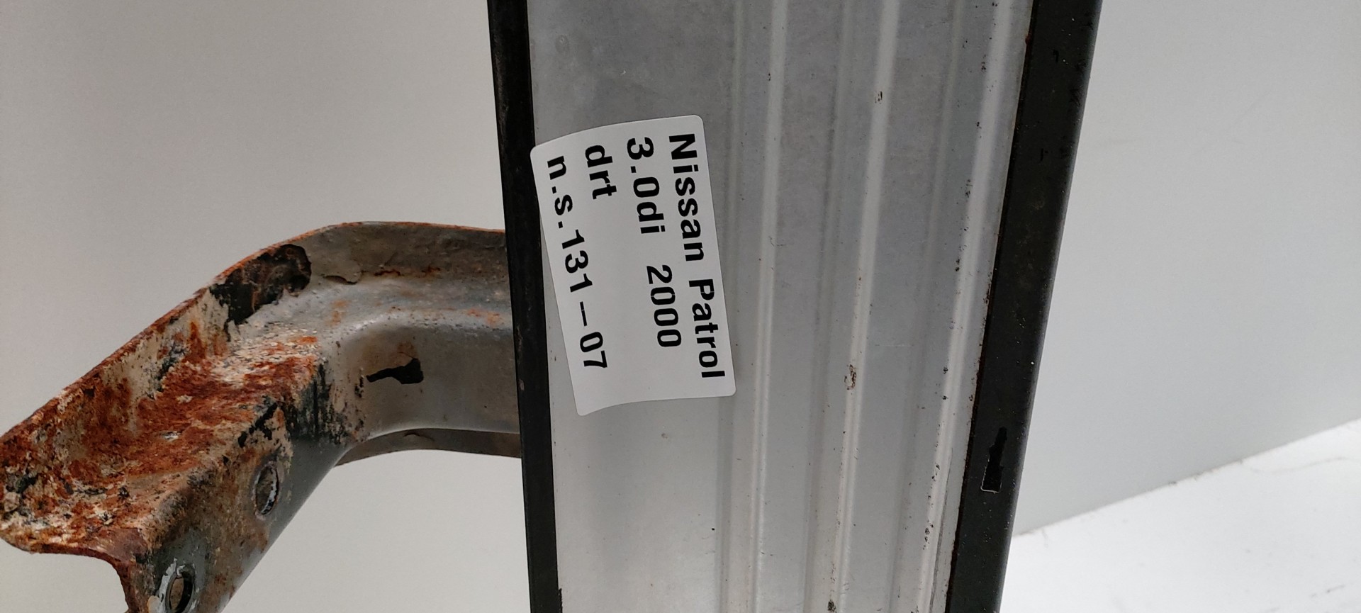 Marchepied NISSAN Patrol GR V Wagon (Y61) Imagem-6