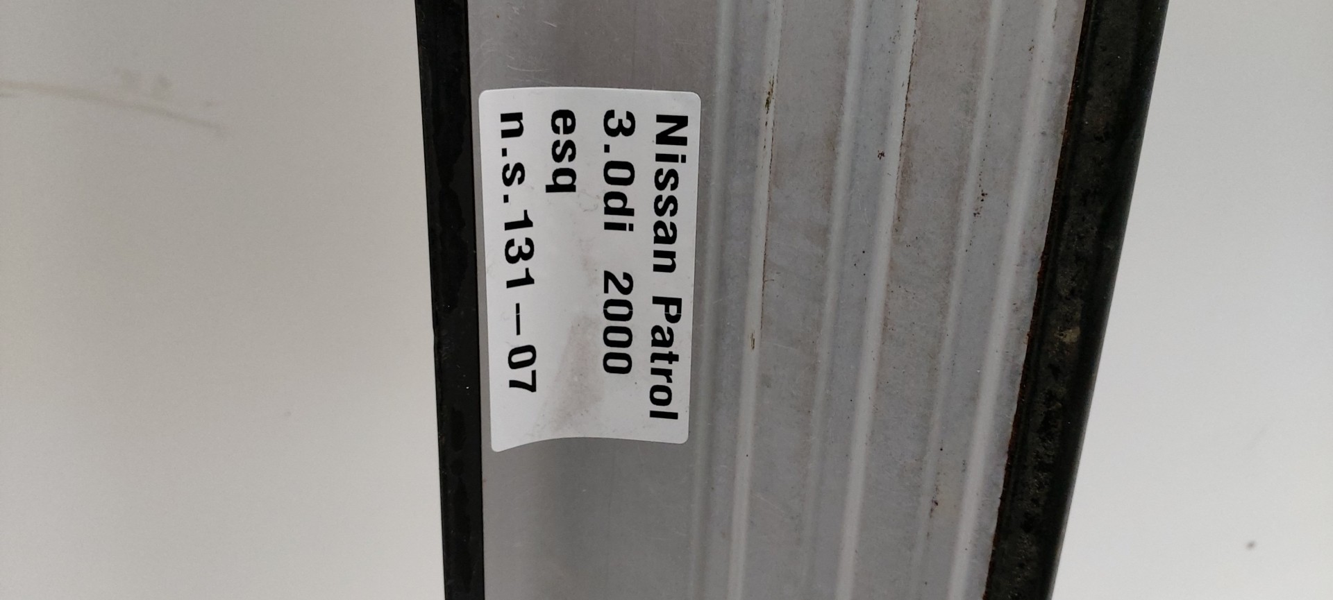 Marchepied NISSAN Patrol GR V Wagon (Y61) Imagem-5