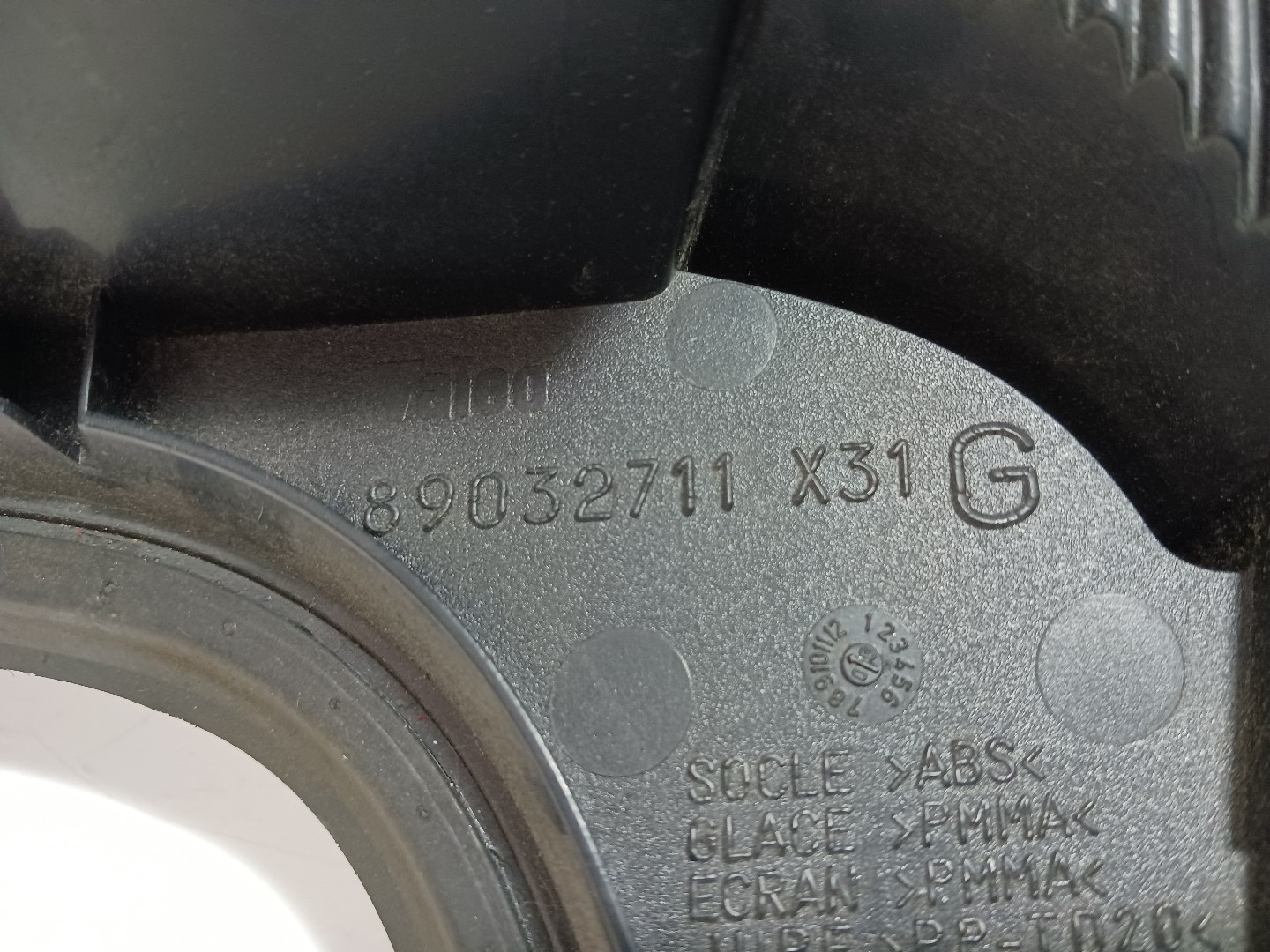 Feu de coffre Gauche CITROËN C5 II (RC_) Imagem-2