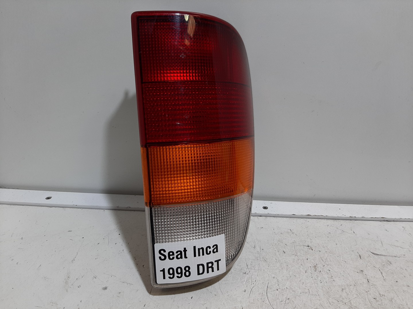 Farolim direito SEAT Inca (6K9)