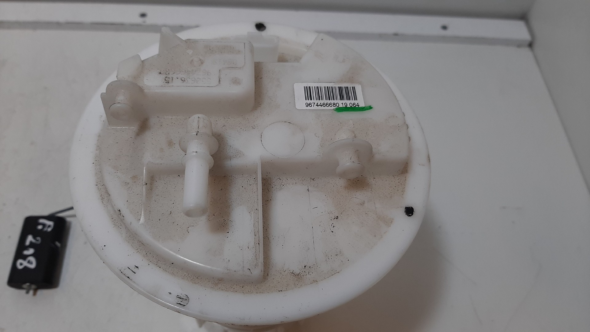 Pompe à carburant PEUGEOT 208 Imagem-2