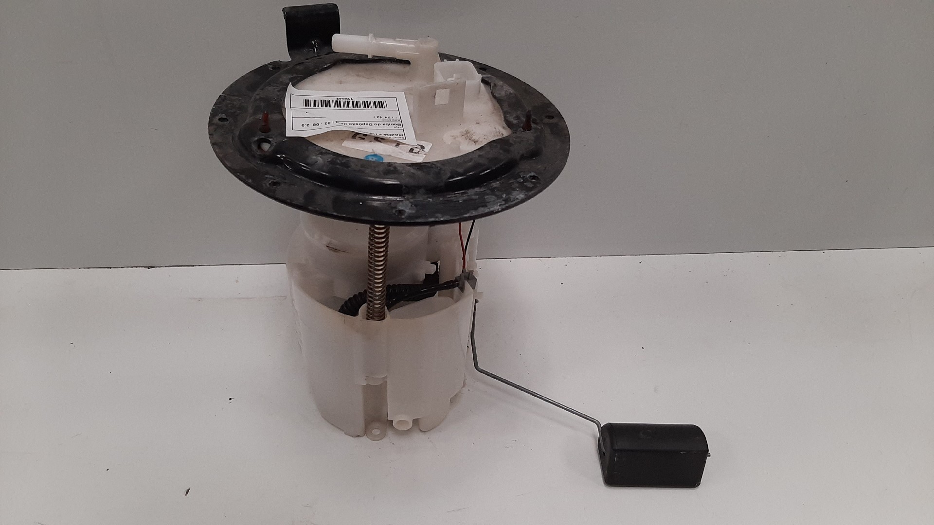 Fuel pump MAZDA 6 Hatchback (GG)