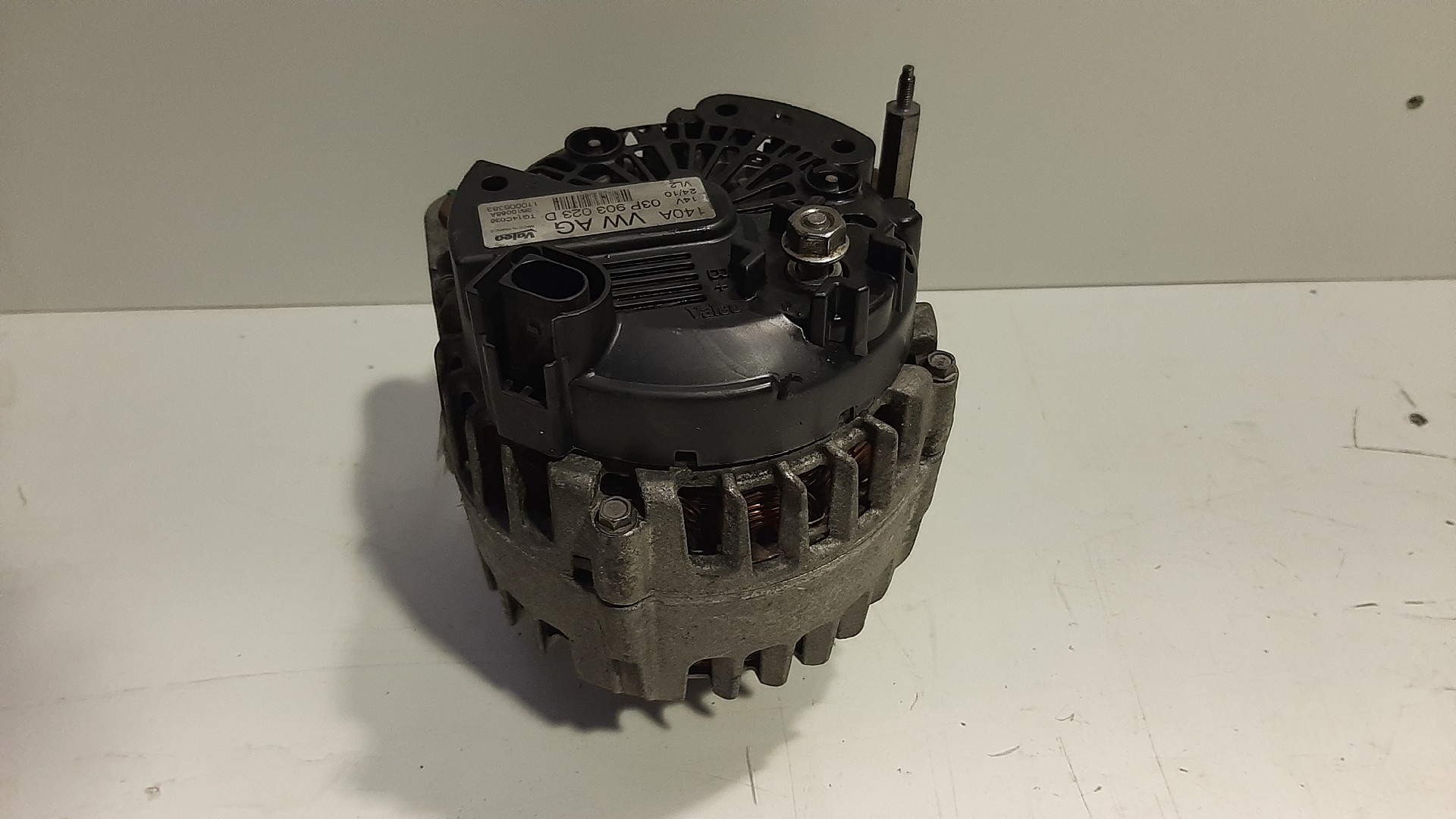 Alternador SEAT Ibiza IV (6J5, 6P1) Imagem-1