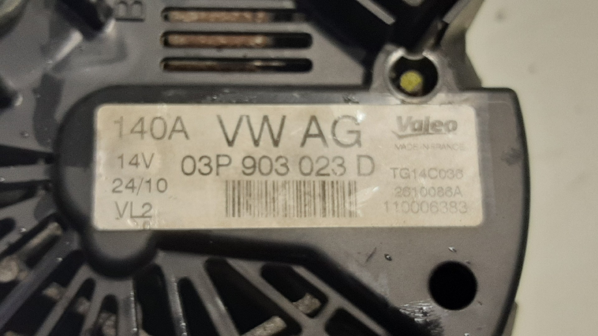 Alternador SEAT Ibiza IV (6J5, 6P1) Imagem-4