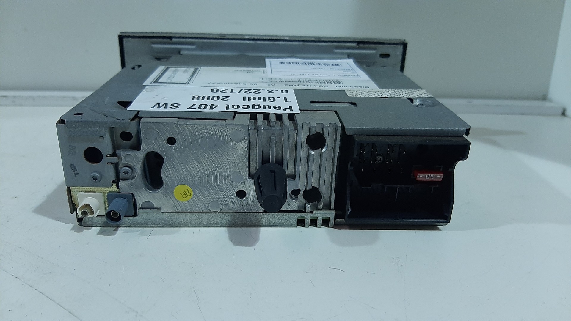 Autoradio PEUGEOT 407 SW (6E_) Imagem-1