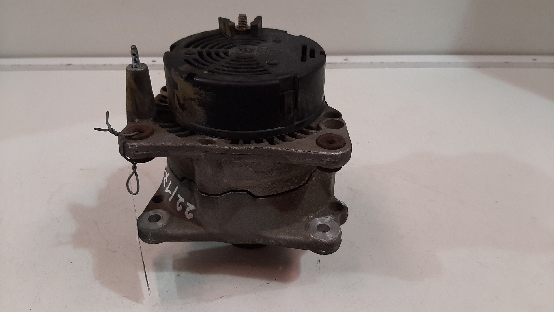 Alternador VOLKSWAGEN Polo (6N) Imagem-1