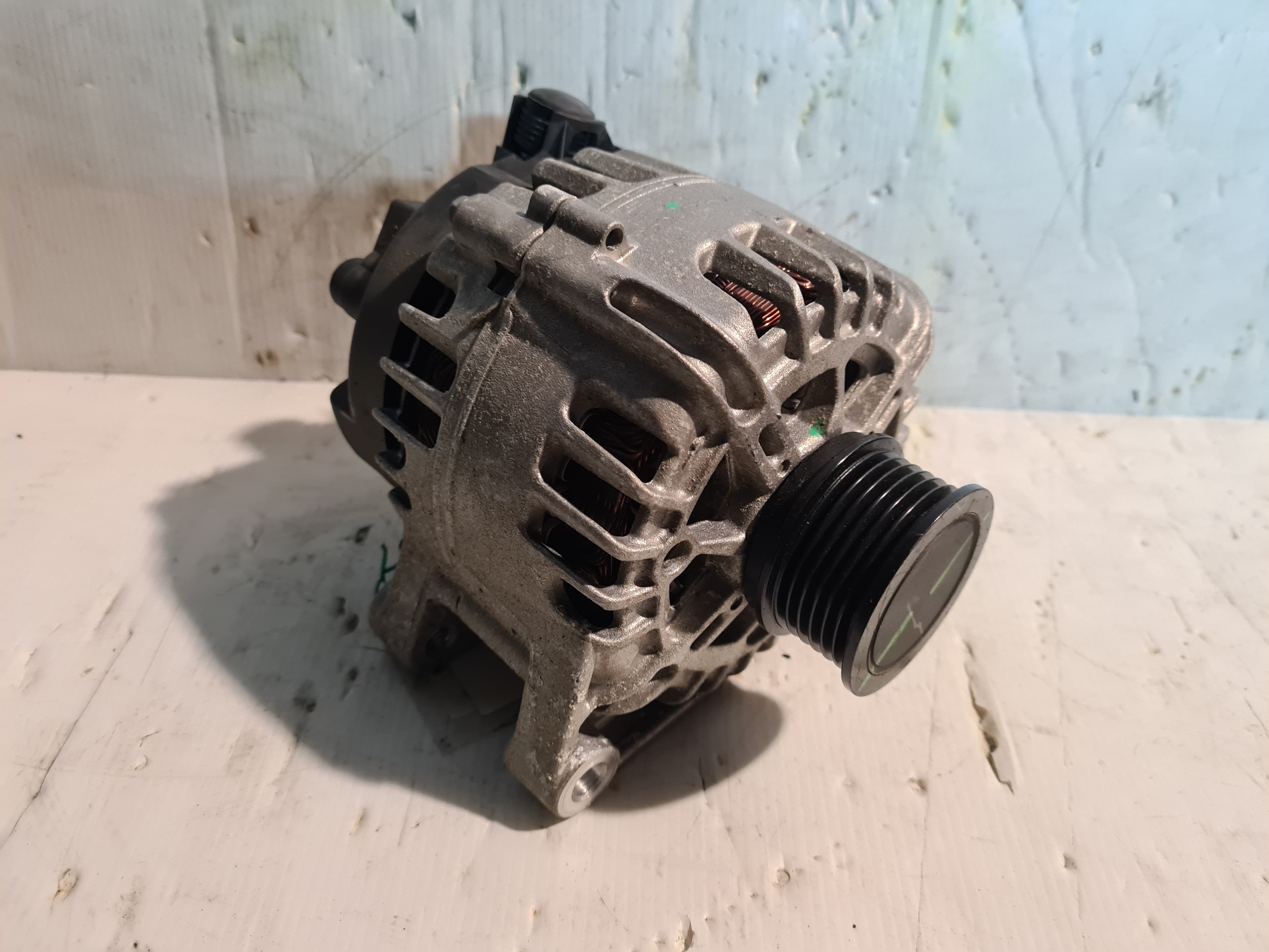 Alternador FORD Transit Courier I Kombi Imagem-3