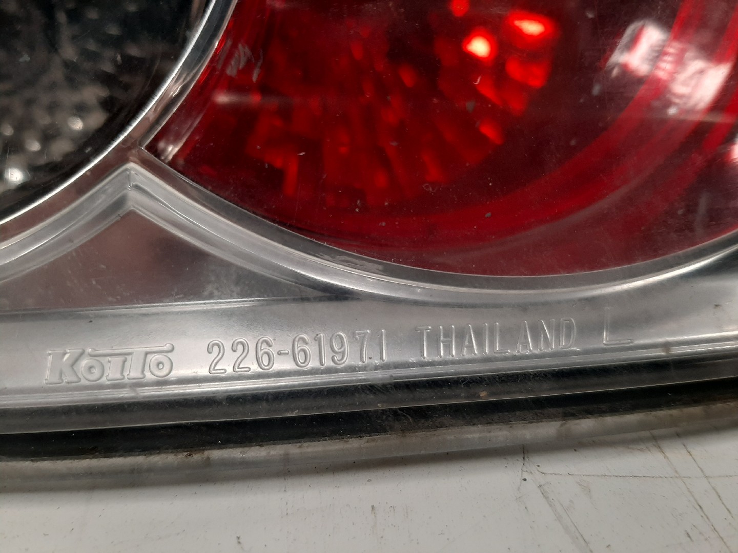 Feu de coffre Gauche MAZDA 6 Hatchback (GG) Imagem-1