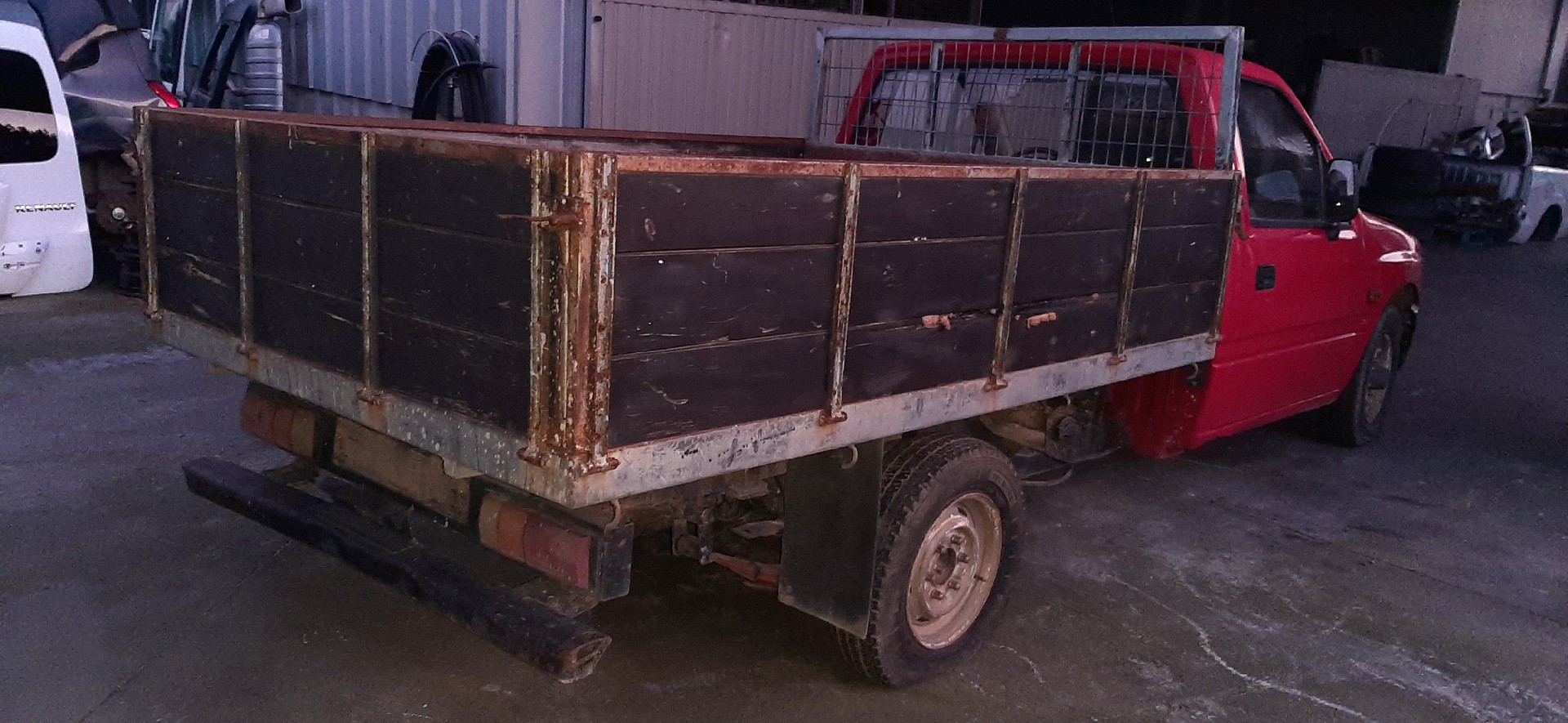 Bodywork / chassis for parts BEDFORD Midi Van Imagem-2