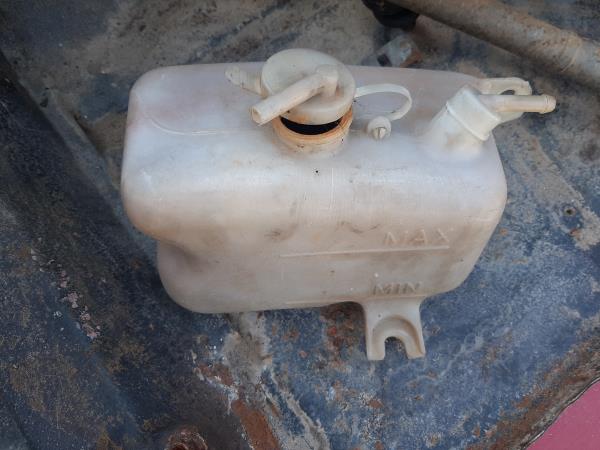 Reservatório / depósito da água / líquido de refrigeração BEDFORD Midi Van