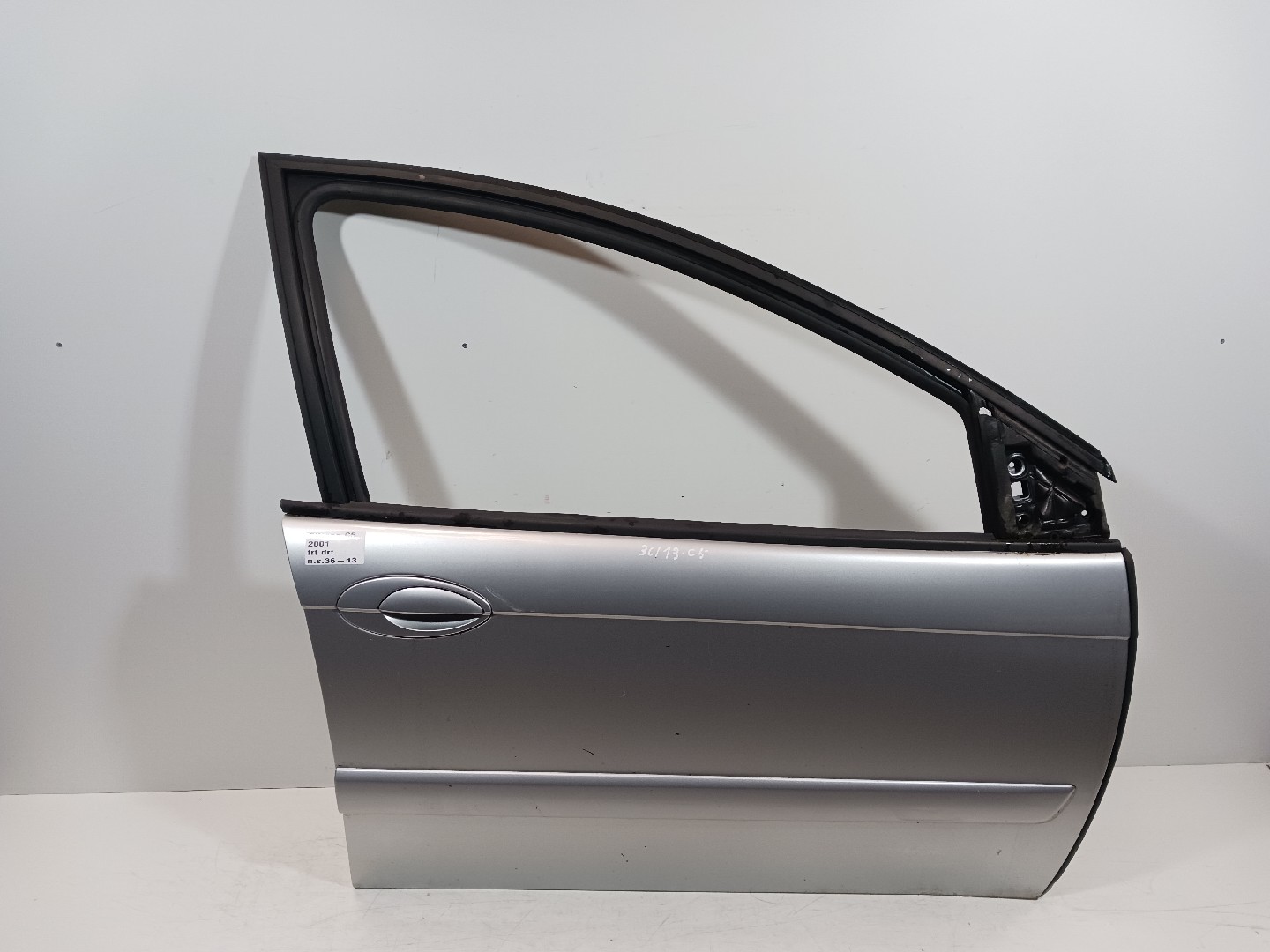 Porte avant Droite CITROËN C5 I Break (DE_)