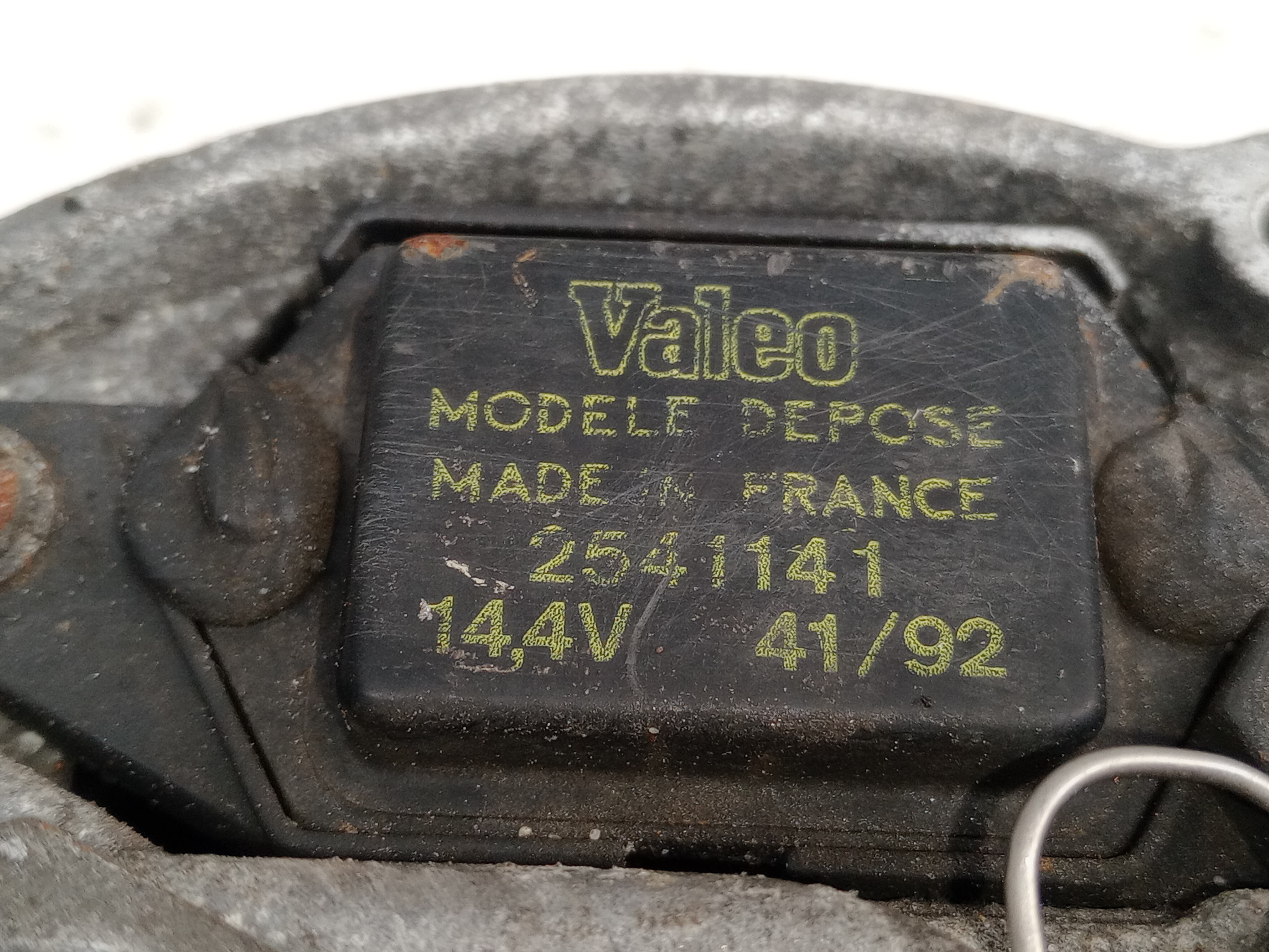 Alternador MERCEDES-BENZ 190 (W201) Imagem-4