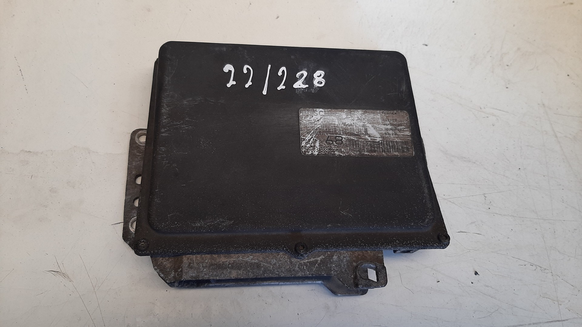 Calculateur /  Unité de contrôle moteur CITROËN Saxo (S0, S1)