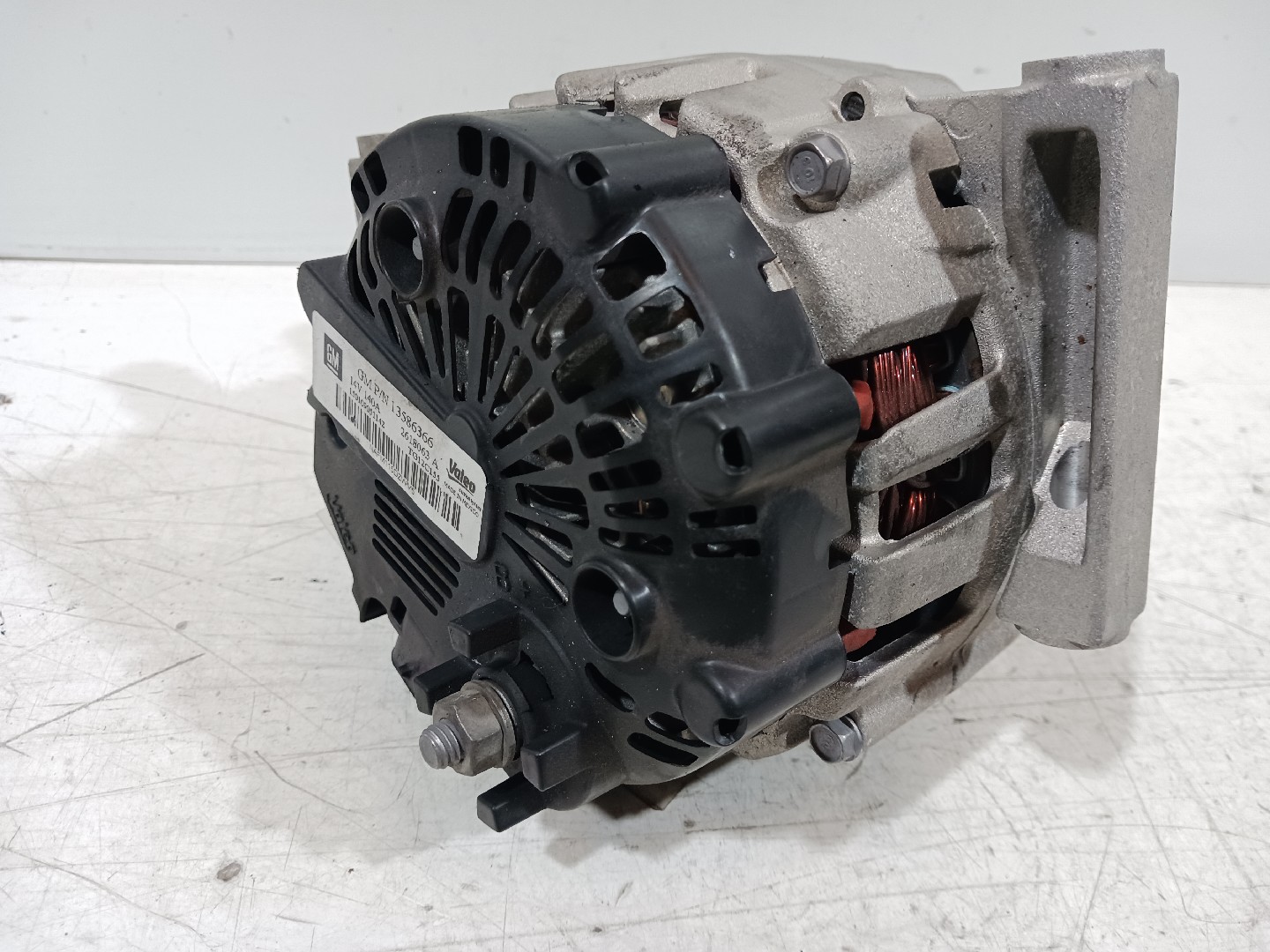 Alternador OPEL Astra J Imagem-1