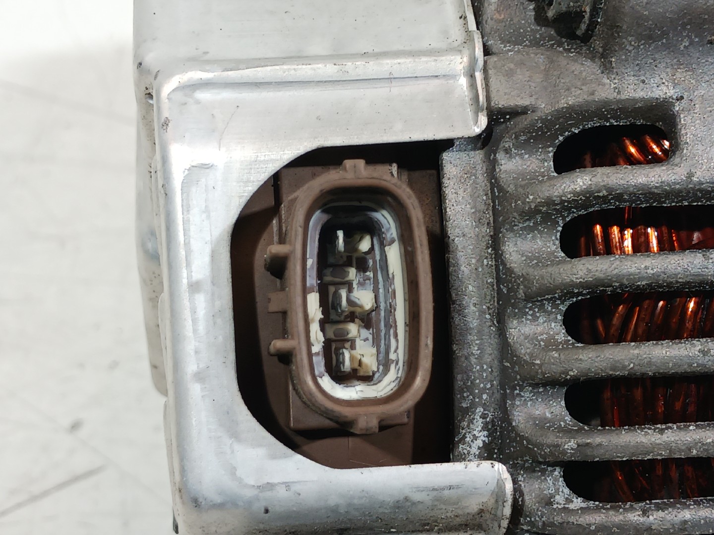 Alternador TOYOTA Yaris (_P1_) Imagem-2