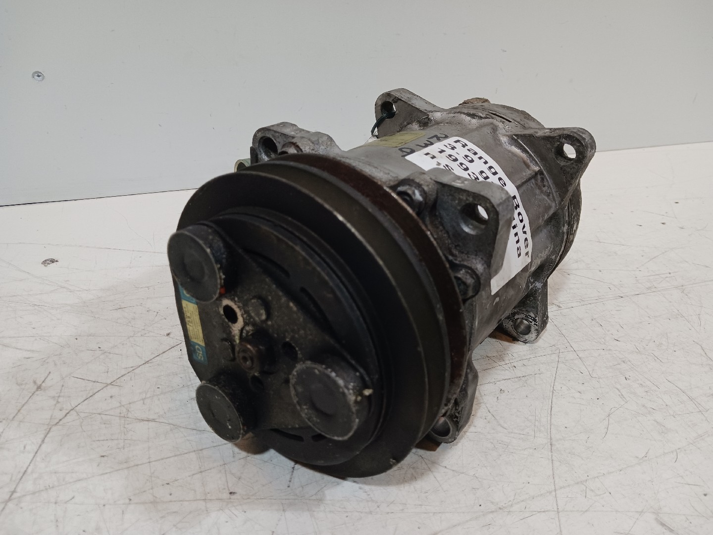 Compressor AC LAND ROVER Range Rover I