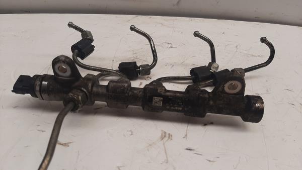 Regua de Injecção ALFA ROMEO Giulietta (940_) Imagem-2