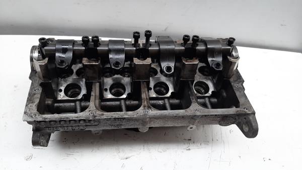 Cylinder head SEAT Leon (1P1)