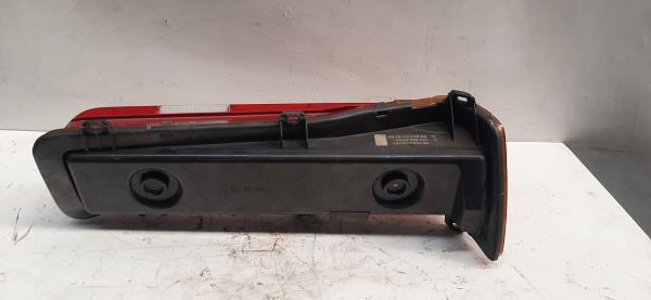 Feu arrière Gauche MERCEDES-BENZ Três volumes (W123) Imagem-3