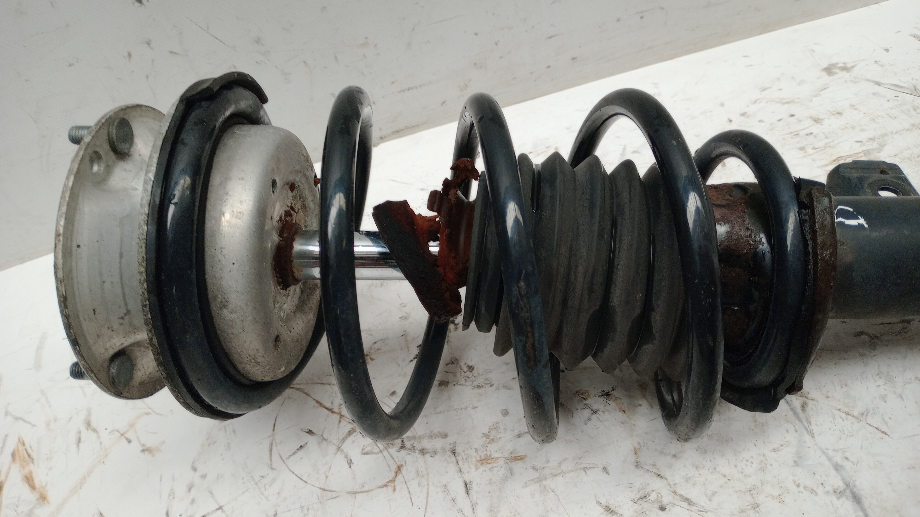 Right Front Shock Absorber BMW 1 (E87) Imagem-4