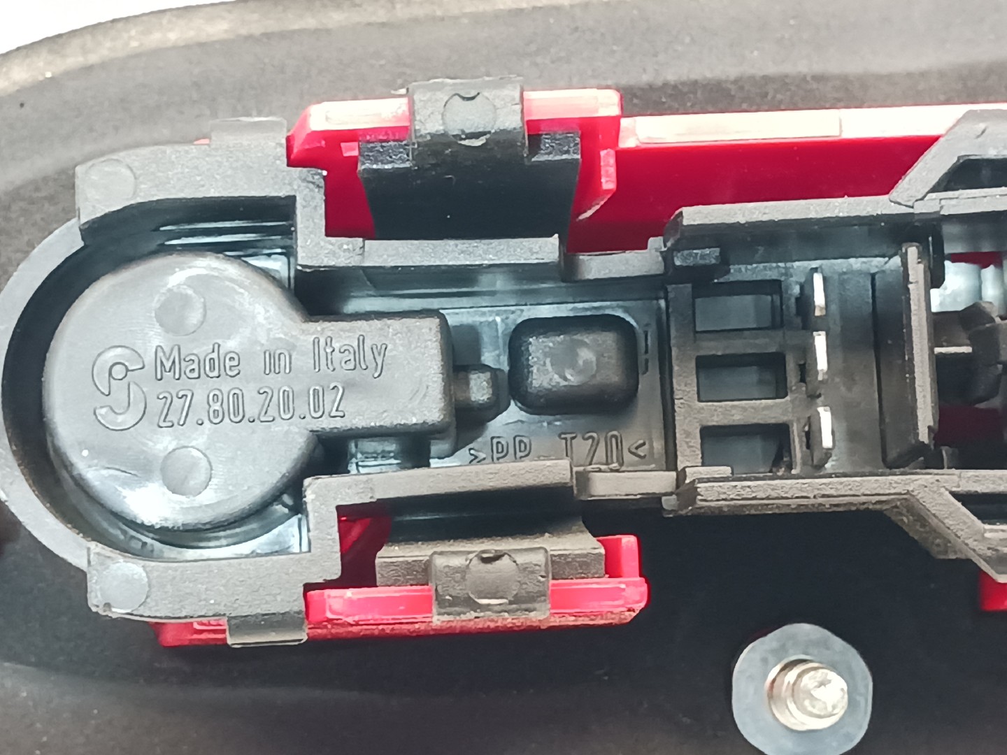 Piloto izquierdo del maletero ALFA ROMEO 159 Sportwagon (939_) Imagem-4