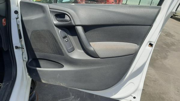 Panneau de porte avant Droite CITROËN C3 II (SC_)