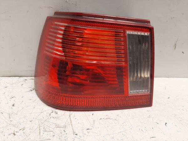 Farolim esquerdo SEAT Ibiza II (6K1)