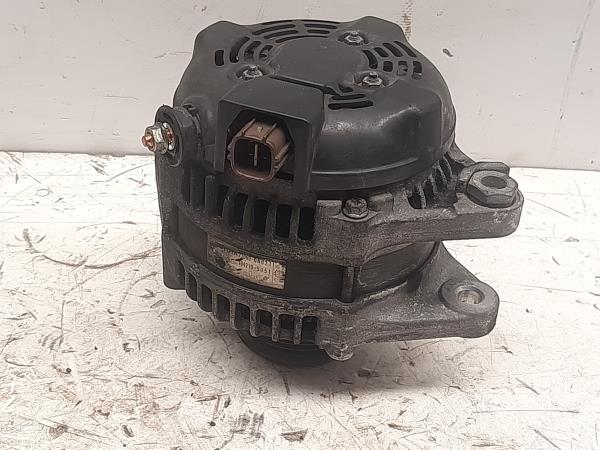 Alternador TOYOTA Auris Hatchback (_E15_)