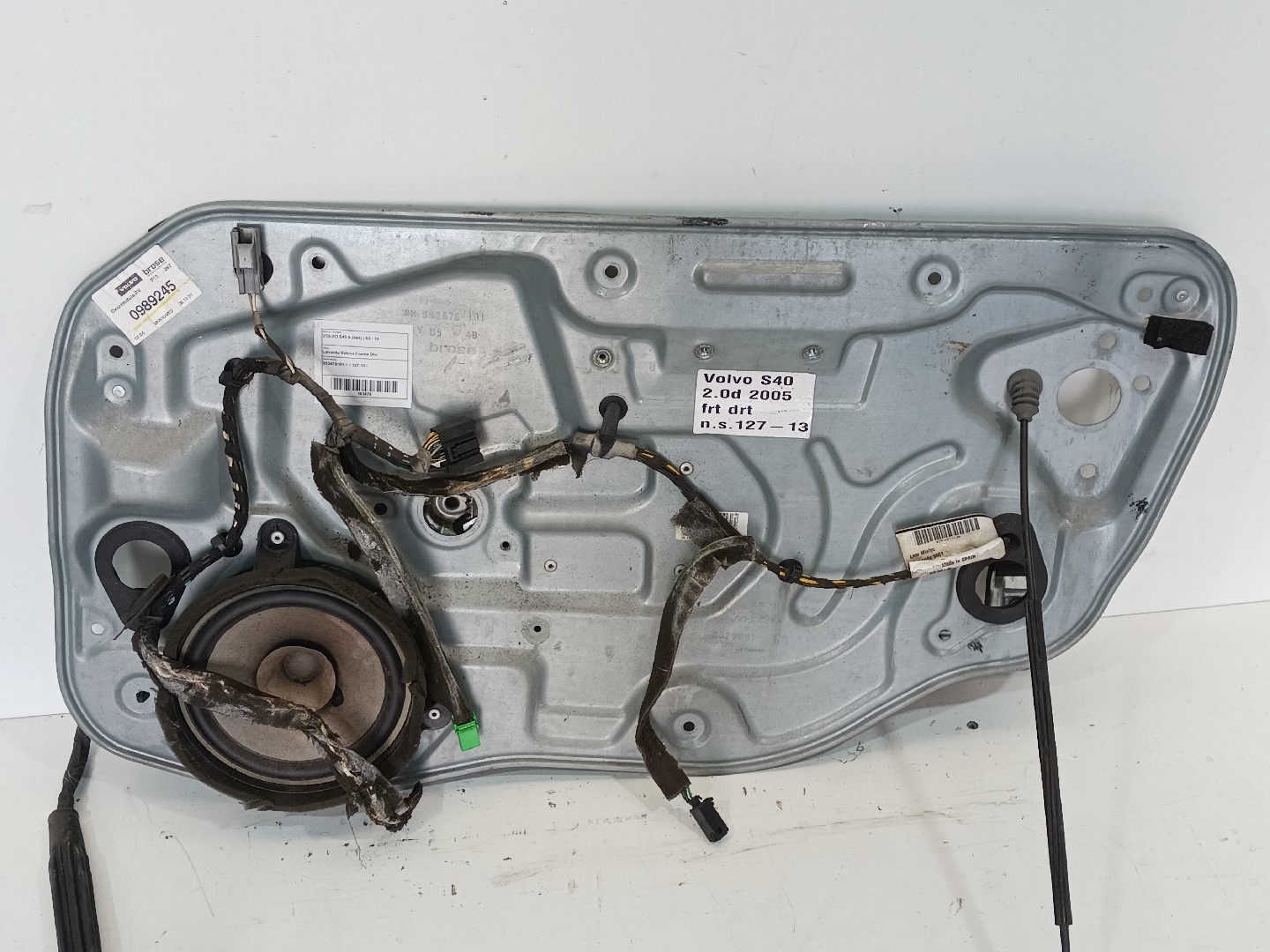 SERRURE AVANT DROIT POUR VOLVO SERIE V50 - S40 (04-08) 2.0 T.D. SW 2006