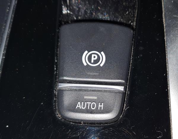 Frein à main / de stationnement BMW 5 Touring (G31)