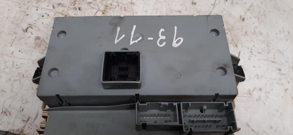 Caja fusibles / SAM / BSI ALFA ROMEO GT (937_) Imagem-2