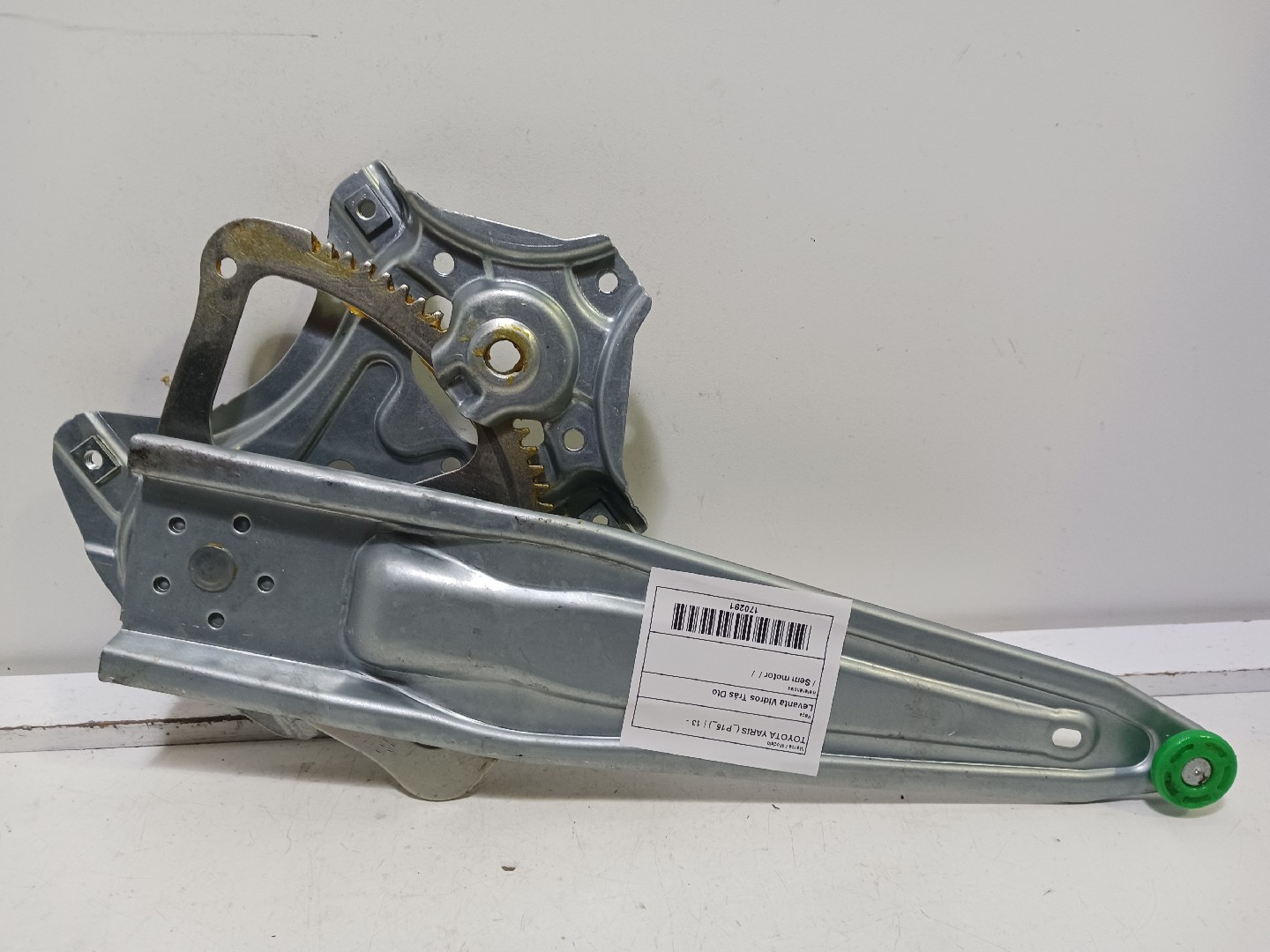 Right rear window regulator TOYOTA Yaris (_P15_)
