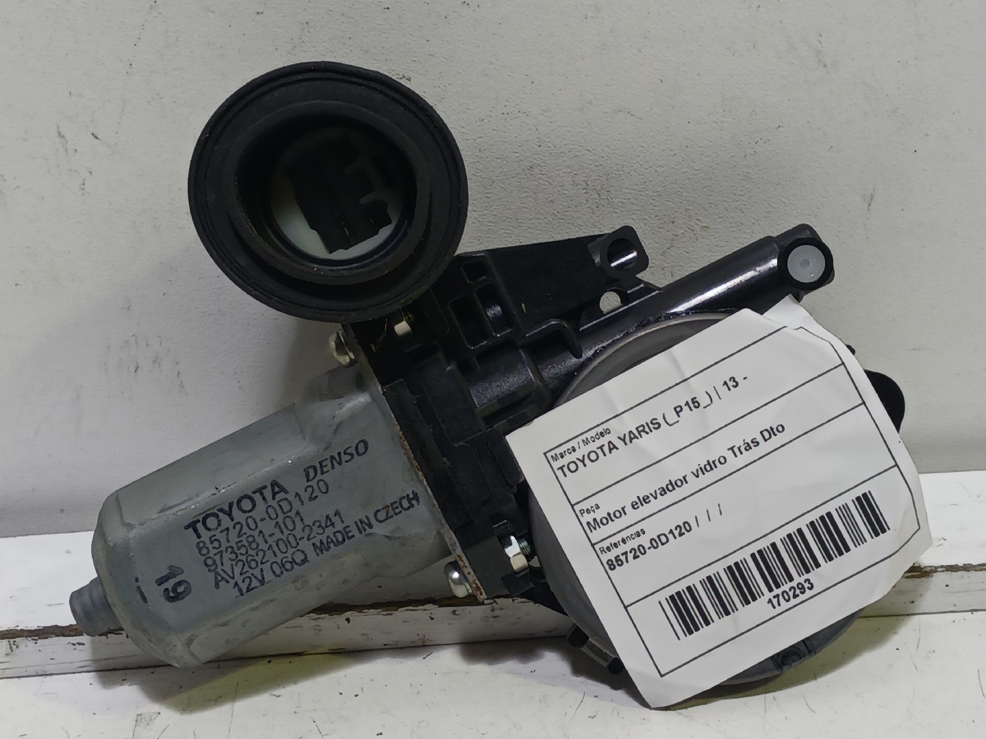 Right Rear  Door Window Regulator Motor TOYOTA Yaris (_P15_)
