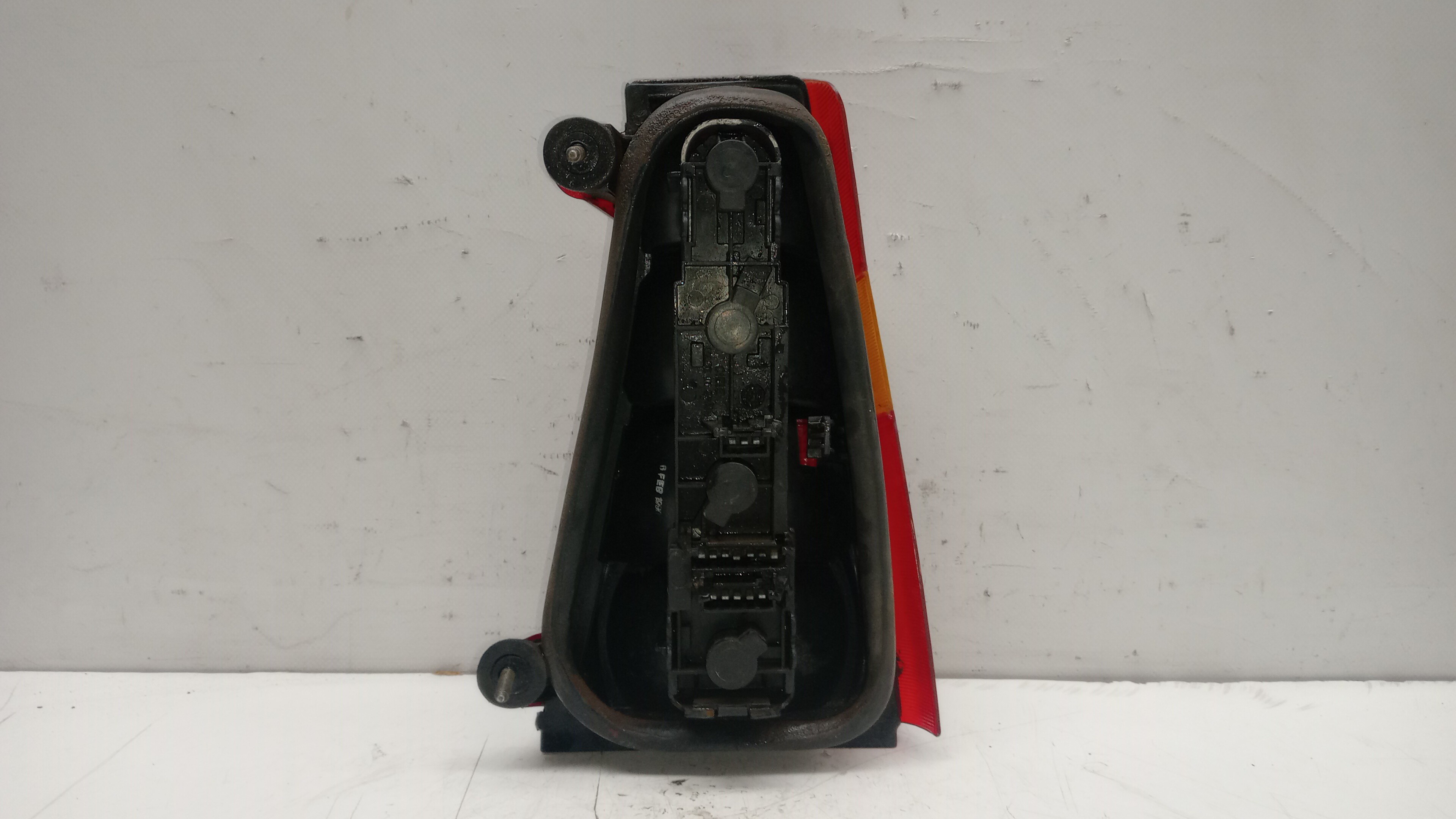 Feu arrière Gauche CITROËN AX (ZA-_) Imagem-3