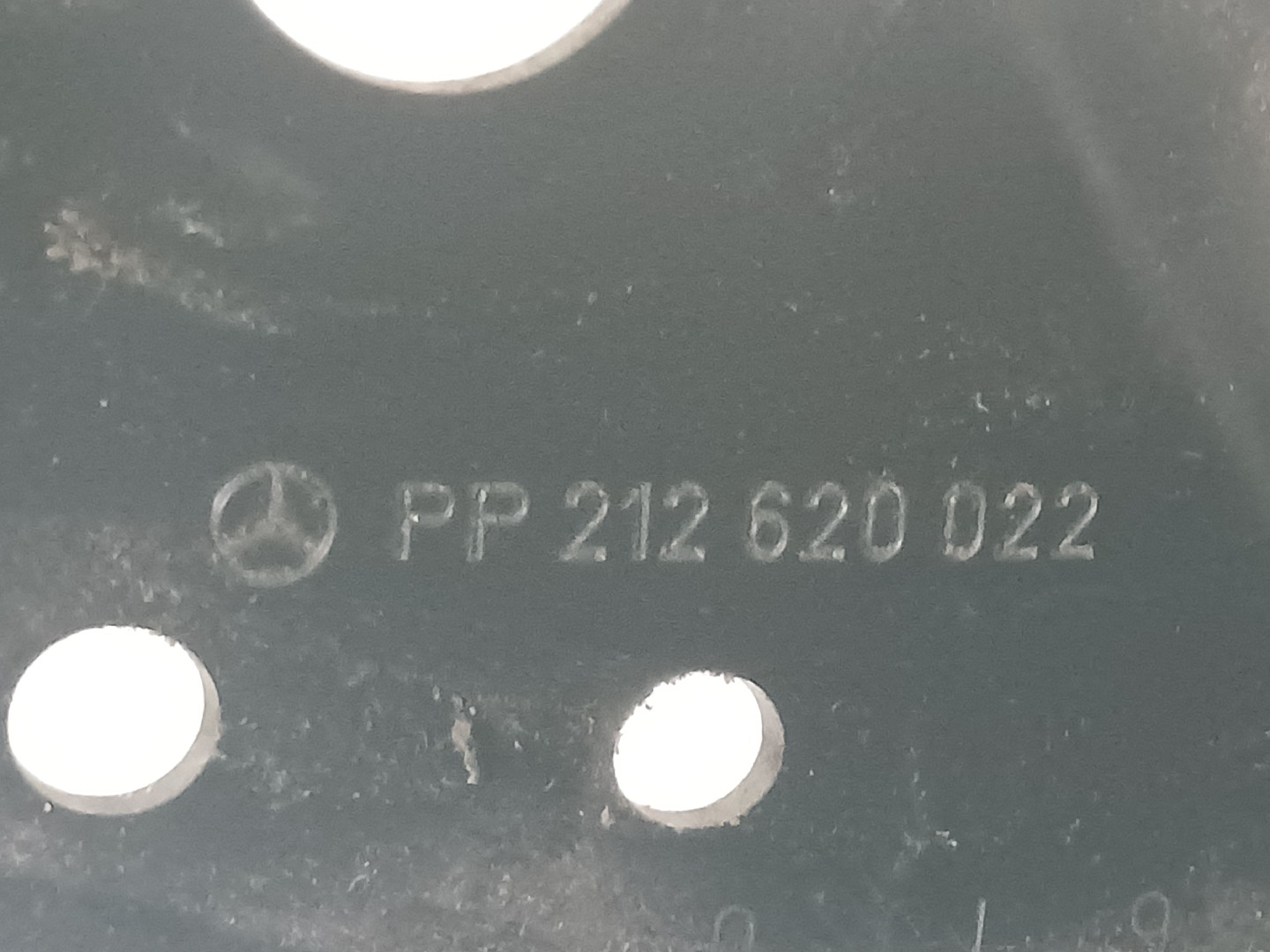 Mascara do farol Drt MERCEDES-BENZ Classe E (W212) Imagem-4