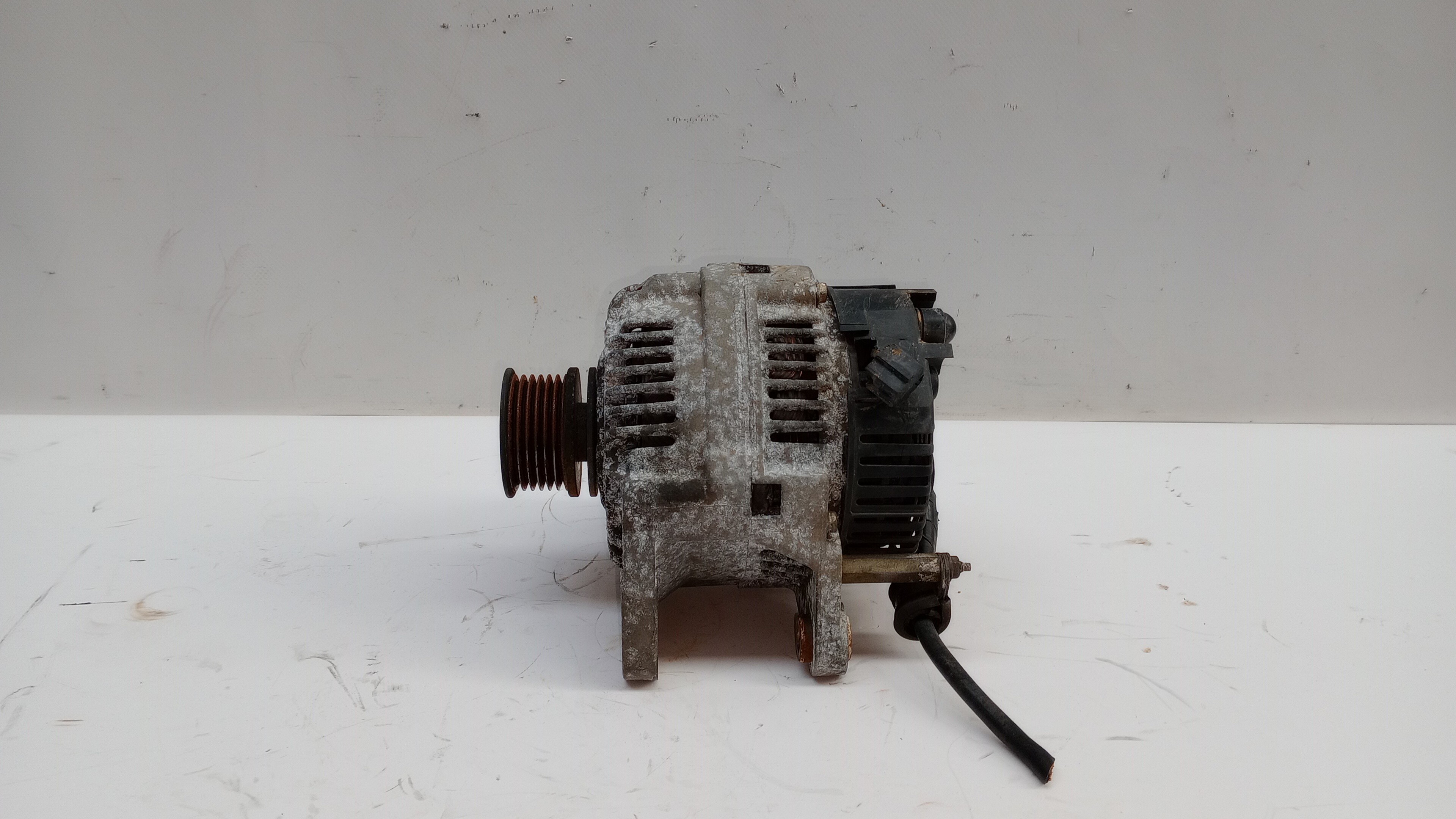 Alternador VOLKSWAGEN Polo (6N)