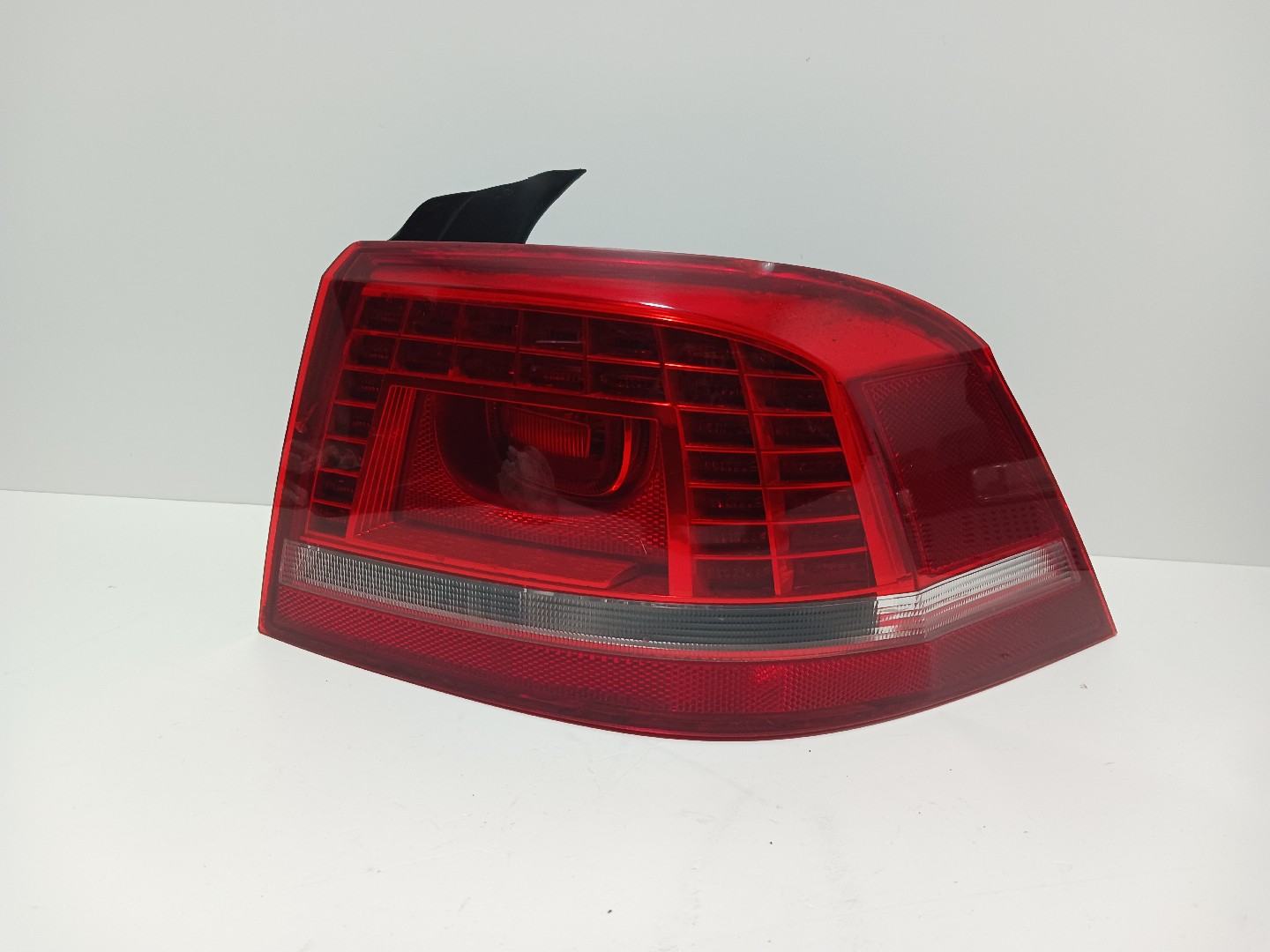 Farolim direito VOLKSWAGEN Passat (362)