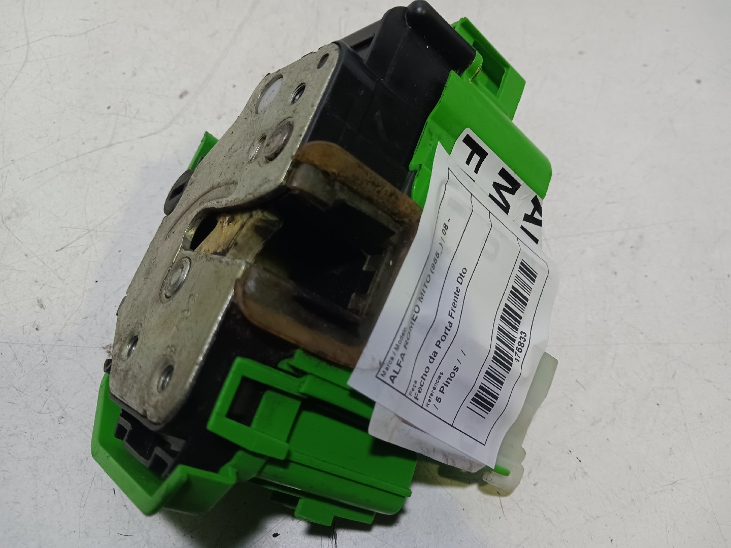 Cerradura / cierre puerta delantero derecho ALFA ROMEO Mito (955_)